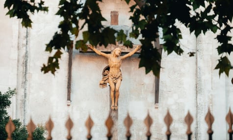 Ватикан мусив видати офіційне спростування на тлі заяв про появу Ісуса Христа у французькому місті