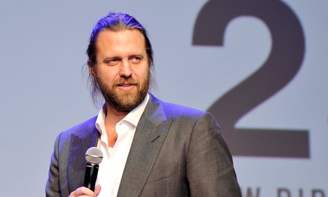 Режисера «47 роніна» визнали винним у розтраті коштів Netflix на розкішні авто, провальні інвестиції та кредити