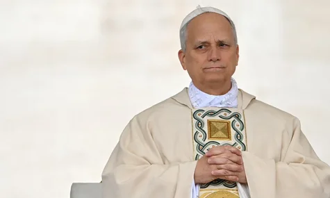 Папа Лев вивчає німецьку мову через Duolingo: іноді грає навіть уночі