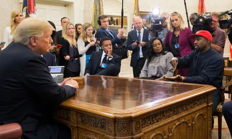 Трамп зустрівся у Білому домі з репером Каньє Вестом