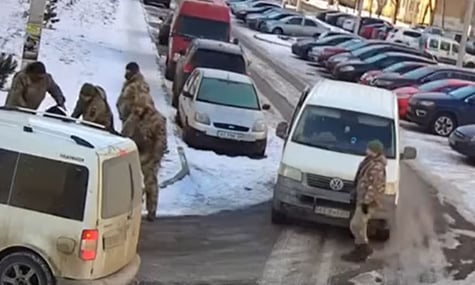 Харківський ТЦК про випадок із велосипедистом: Затриманий — військовий, який пішов у СЗЧ