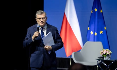 «Матиме величезну проблему». У Польщі застерешли Україну від перепоховання Бандери та Шухевича на національному пантеоні