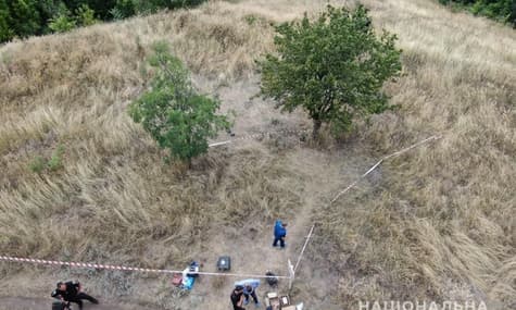 На Київщині вбили 12-річну дівчинку, підозрюють її друга