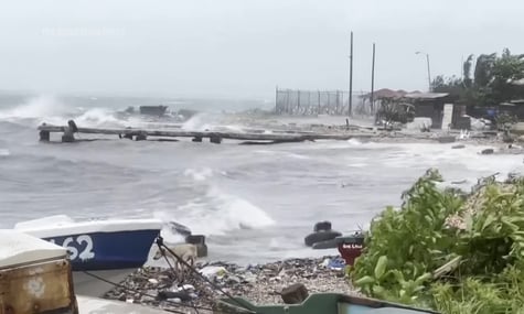 На Ямайку обрушився ураган «Мелісса», який вважають найсильнішим за всю історію острова