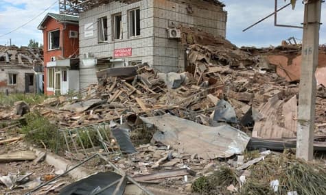 Доба у прифронтових регіонах: через російські обстріли загинули люди, пошкоджені будинки та інфраструктура