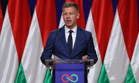 Мадяр заявив, що «не знає правди» щодо викраденого майна «Ощадбанку». Про це хоче говорити Зеленський