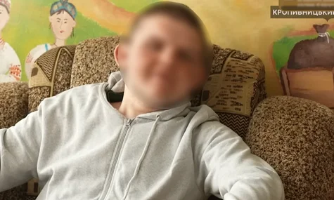 Прийшов на практику до знайомого. На Кіровоградщині 20-річного юнака півтора року утримували в будинку, де катували й ґвалтували