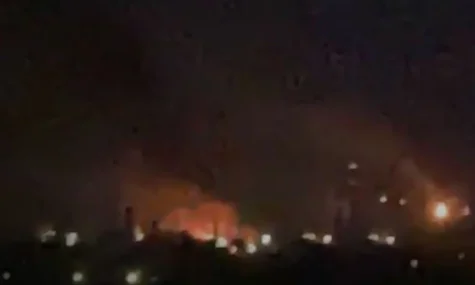 Один з найбільших нафтопереробних заводів росії зупинив роботу після атаки ЗСУ — Reuters