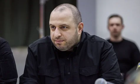 Умєров планує повернутися до України 20 листопада. Раніше писали, що він відмовився приїжджати