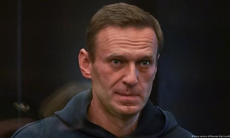 Світові діячі культури написали листа путіну. Ні, не про війну: вони просять звільнити Навального