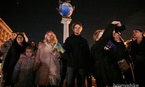 У Києві на Майдані святкували звільнення Херсона (ФОТОРЕПОРТАЖ)