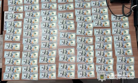 У Києві жінка на першому побаченні вкрала $50 тисяч. Тепер її затримали і їй загрожує ув'язнення