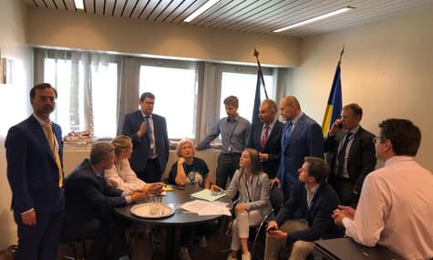 Українська делегація припинила роботу на сесії ПАРЄ після повернення Росії