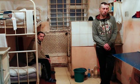 В Украине на седьмом году войны может, наконец, появиться закон о военных преступлениях. Кого он поможет наказать?