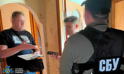 СБУ затримала хакерів, підозрюваних у створенні фейкового застосунку «Резерв+»