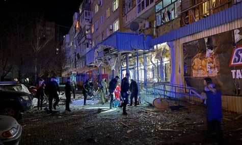 У Запоріжжі щонайменше 5 людей постраждали від російського удару: під обстріл потрапив супермаркет