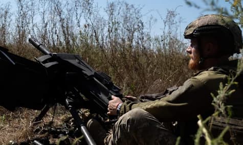 Missile strike on Kharkiv, Hasidim in Uman, rally against spending on 'paving stones': highlights