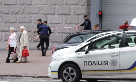 Шевченківський суд Києва евакуювали через повідомлення про замінування