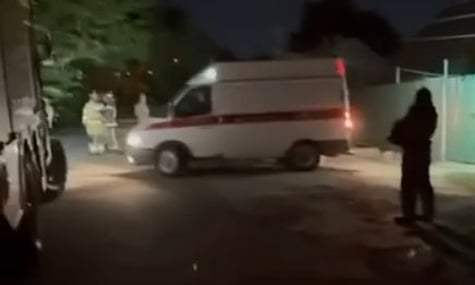 У Донецьку підірвали авто заступника начальника Оленівської колонії Неєлова, причетного до катувань українських військових — медіа