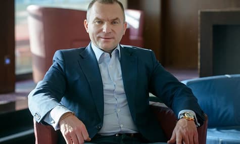 Компанія Мазепи підтвердила його затримання й обшуки. Кажуть, силовики увірвалися, вибивши двері
