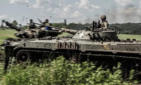 Генштаб: На Бахмутському напрямку росіяни покращували тактичне положення, на Авдіївському — наступали