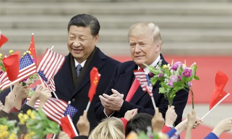 Трамп хоче попросити Сі Цзіньпіна не купувати нафту в рф: Він зможе може змусити путіна зупинити війну