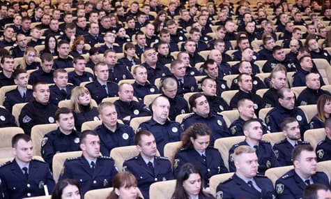 У МВС анонсували підвищення зарплат для поліцейських та компенсації за житло