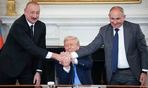 Алієв та Пашинян запропонували номінувати Трампа на Нобелівську премію миру після підписаної мирної угоди