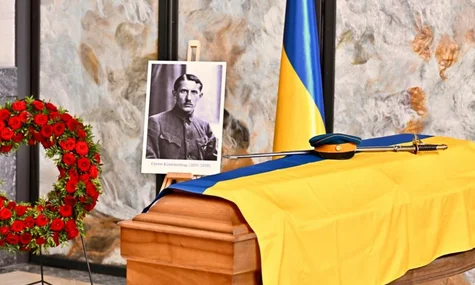 Після повернення останків полковника ОУН Коновальця в Україну їх відправлять на «КТ, МРТ та інші процедури» — Верещук