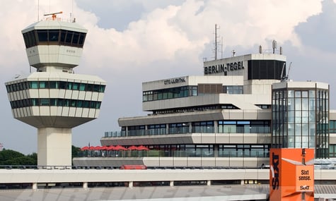 Українських біженців почали виселяти з найбільшого притулку в Берліні. Чому?