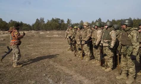 Минобороны запустило «Военного ассистента». Зачем нужна платформа?