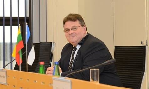 Литва закликала запровадити санкції проти організаторів «виборів» на окупованому Донбасі