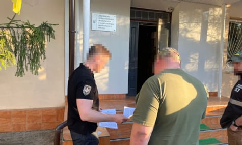 Правоохоронці вручили підозру командиру однієї з військових частин