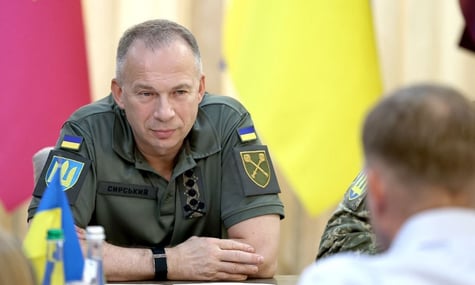 Сирський навчається в докторантурі Університету оборони