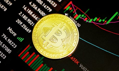 У Чехії опозиція вимагає відставки уряду через продаж біткоїнів, отриманих від наркоторговця