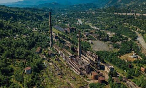 Как бывшая угольная столица Абхазии пытается выжить с помощью туристов