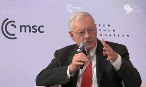 Келлог пропонує США замінити «боягузливе» НАТО на союз з Україною та іншими