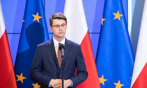 Польша уточнила, что реализует только «предварительно согласованные» поставки оружия Украине