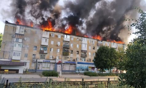российские оккупанты обстреляли Авдеевку более 10 раз с начала суток: есть погибший и раненые