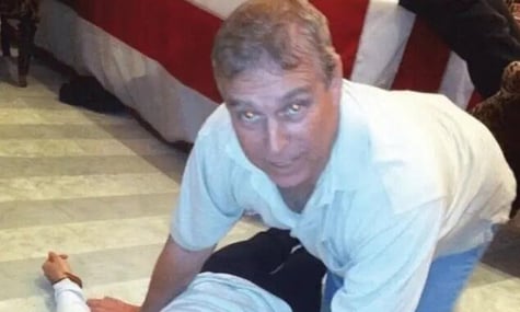 Принц Ендрю на файлах, оприлюднених Міністерством юстиції США в межах справи Джеффрі Епштейна