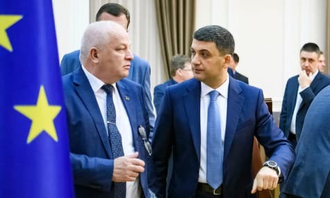 «Нині вже»: «Слуга народа», отставка правительства и концерт Вакарчука (ПРЯМОЙ ЭФИР)