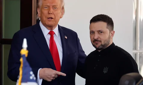 Зеленський про відносини з Трампом: Може, сприймає мене як сина, але не найулюбленішого