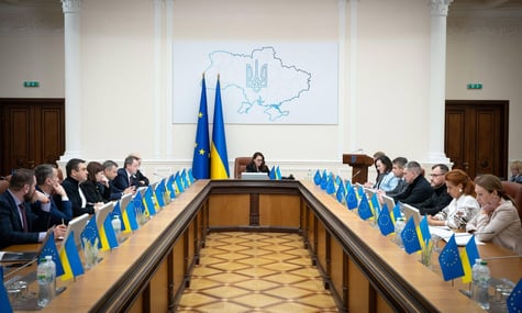 З податків та грального бізнесу. Уряд спрямує майже 11 млрд гривень на зброю