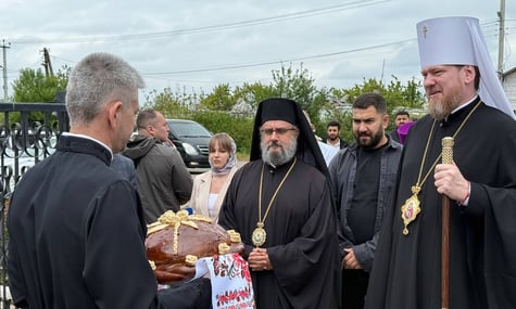 Окупований Маріуполь відвідав єпископ Антіохійської церкви із Сирії