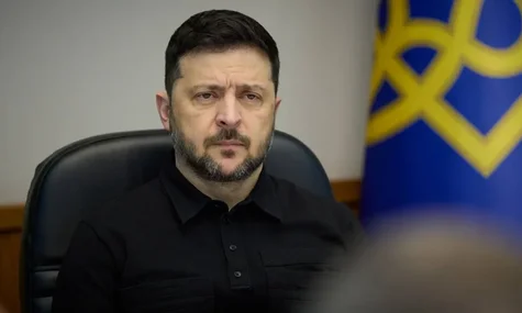 Дедалі менше українців вважають виправданим втручання президента в роботу Верховної Ради та Кабміну — КМІС