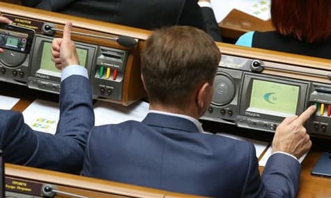 Ukraine’s MPs Cancelled Parliamentary Immunity. Why Is This Dangerous?