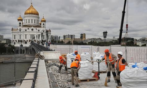 Russia Funds Construction Projects That Use Forced Laborers