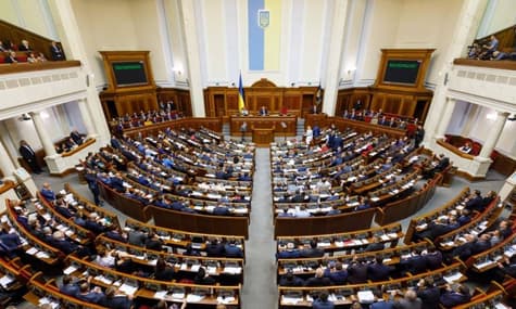 «Нині вже»: Чого очікувати у 2019 в економіці, реформах та в культурному житті