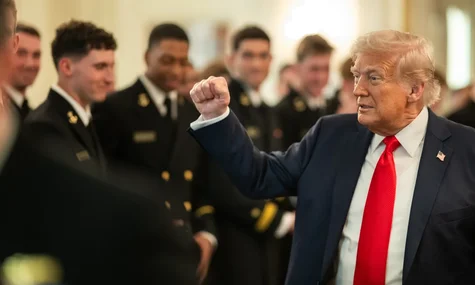 Трамп заявив, що «чудово ладнає» з Китаєм та пообіцяв знизити мита