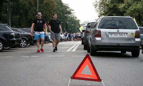 Новий закон про розмитнення авто: це можна буде зробити втричі дешевше
